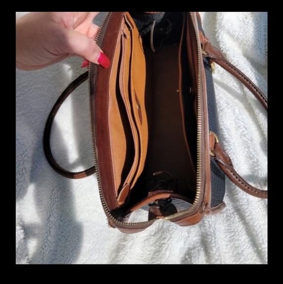 Vintage 90's Black Dooney Bourke Hand Bag Purse - Picture 4 of 10